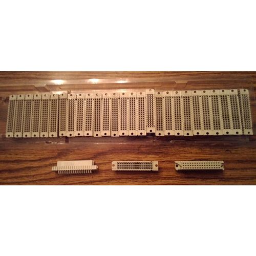 Lots of 30: AMP 5535070-5 :: FREE Shipping