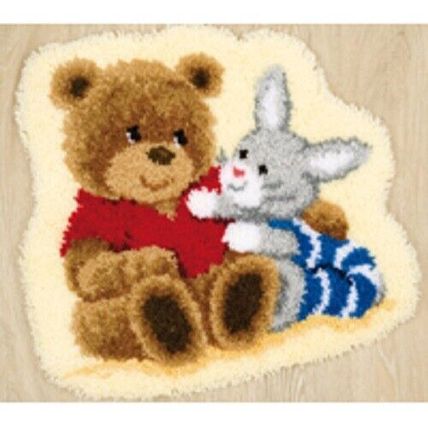 (35) Vervaco CUDDLING FRIENDS Latch Hook Rug Kit 22" x 20"