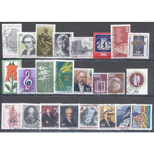 GERMANY BERLIN [20] nettes Lot ( O/used ) Sauber. Div. Jahre