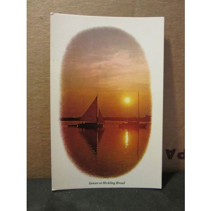 HICKLING BROAD, Norfolk unused vintage postcard Colourmaster #