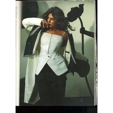 Vanity Fair Magazine FEB 2022 PRIYANKA COVER SHAKING UP HOLLYWOOD H.JACKMAN NEW