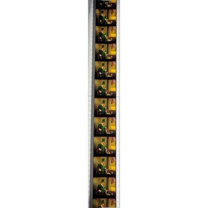 WIZARD OF OZ . Pk RED - D079a . 1 STRIP OF 10 - 35MM FILM CELLS