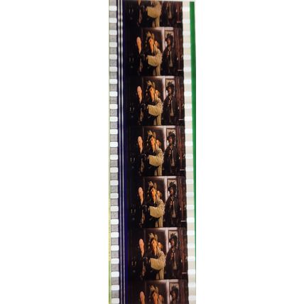 DAVID BOWIE. Pk MTP - a037k. 1 STRIP OF 5 - 35MM FILMCELLS (GUNSLINGERS REVENGE)