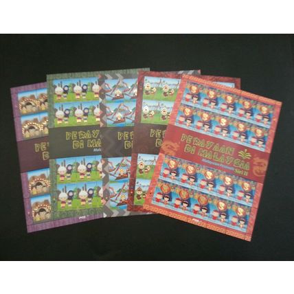Malaysia Festivals Series II 2012 Costume (sheetlet) MNH *unusual *glitter *rare