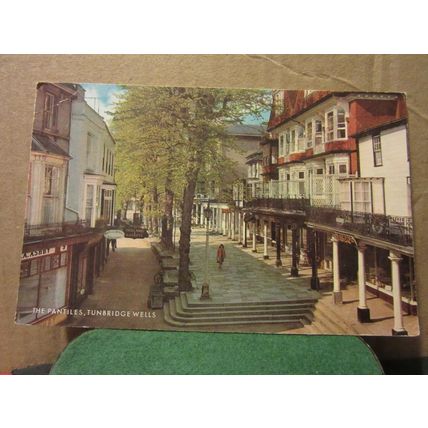 THE PANTILES, TUNBRIDGE WELLS, KENT used postcard by J. Salmon 1976 pm =