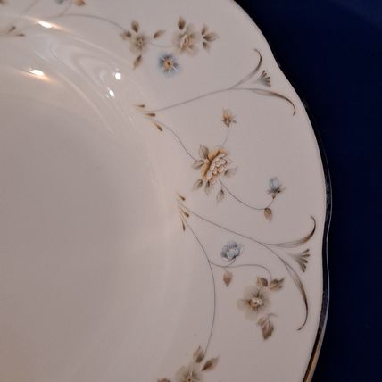 Vintage Lot 2 PREMIERE ME 212 BRIARWOOD Soup BOWLS China Salad 9" Scalloped