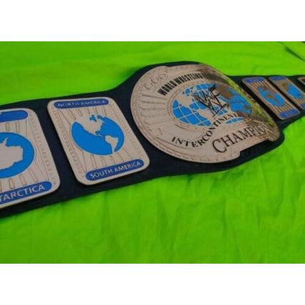 WWF Intercontinental Championship Belt, WWF Intercontinental World Heavyweight W