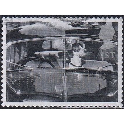 GB, 2001 1st Cats and Dogs, SG 2192 (Scott #1958), used.