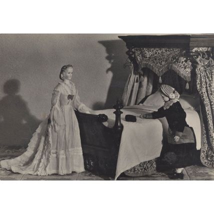 Lucy Wedding Bridesmaid Christchurch Doll Museum Postcard