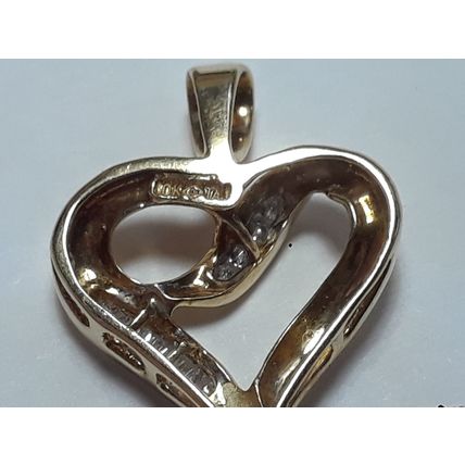 Natural Rd/Bag Diamond .20ctw Freeform Open Heart 10Kt Yellow Gold Pendant#20100