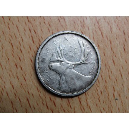 1955 Queen Elizabeth ll 25 Cents Canada Coin