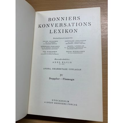 RARE* 1940 "BONNIERS KONVERSATIONS LEXICON" THICK VINTAGE HARDBACK BOOK (P7)
