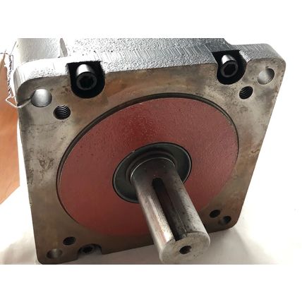 ALLEN BRADLEY 1326AB-B2E-11-3396C,1326 AC SERVO MOTOR,230V,3PH 126874 1326,AQ