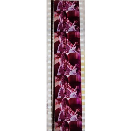 Pulp Fiction. Pk VXM - C068p. 1 STRIP OF 5 - 35MM FILM CELLS PK VXM