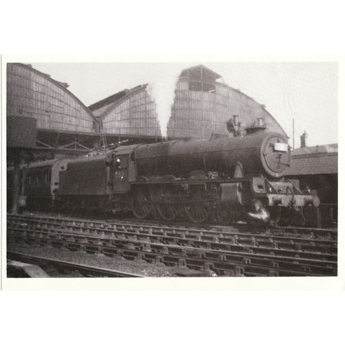 Railway Postcard LMS Patriot 5529 Stephenson Manchester London Road 4-6-0 Loco