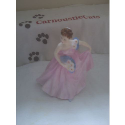 Royal Doulton Invitation HN 2170 HN2170 Peggy Davies Figurine Figure Lady