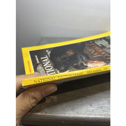 National Geographic Magazine December 1995 Jane Goodal Collectible Vintage b
