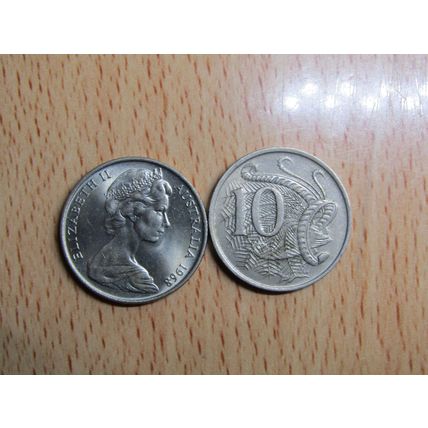 Australia 1968 10 Cents Coin