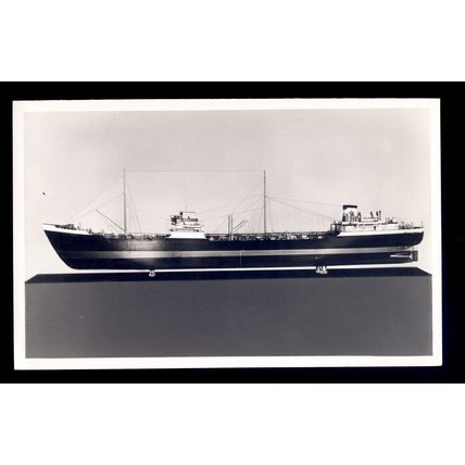 TA0903 - ESSO Oil Tanker - Esso Nyborg - postcard