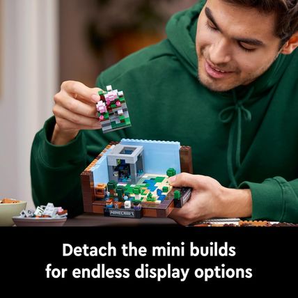 LEGO Minecraft the Crafting Table, Collectible Video Game Building Set with Mine