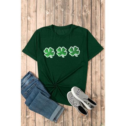 Green St Patrick Clover Patch Sequin Graphic T-shirt