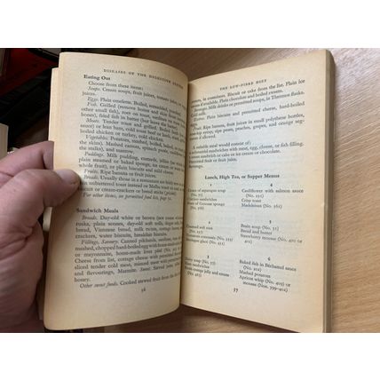 1976 "COOKING FOR SPECIAL DIETS" BEE NILSON RECIPES VINTAGE PAPERBACK BOOK (P3)