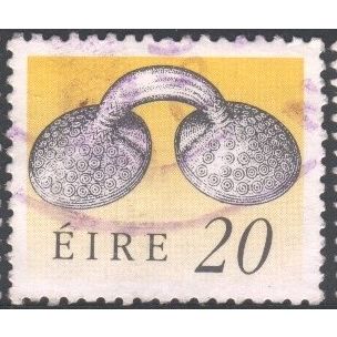 Ireland 1990 - SG751 - 20p black/yellow - Gold Dress Fastener - used