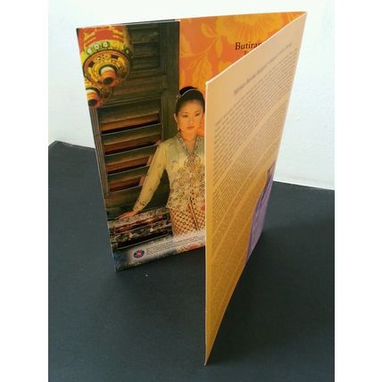 Malaysia's Fashion Heritage 2002 Costume Baba Nyonya FDC (folder set) MNH *rare