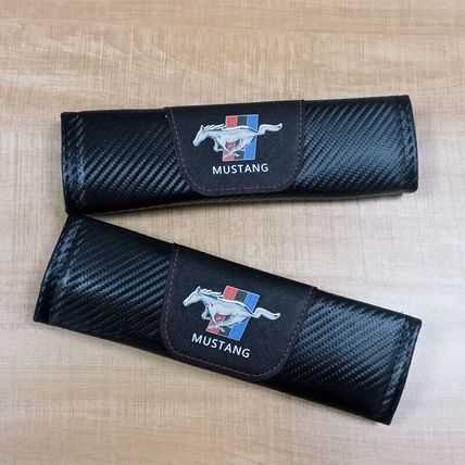 Cover Pad Fit For FORD Mustang 2Pcs Black Color Car Seat Belt Shoulder Cushion
