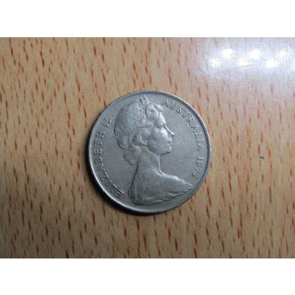 Australia 1972 10 Cents Coin