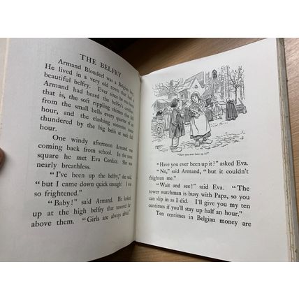 RARE* c1930 "TALES AND PICTURES AND HAPPY PETS" LARGE ILLUSTRATED HB BOOK (P5)