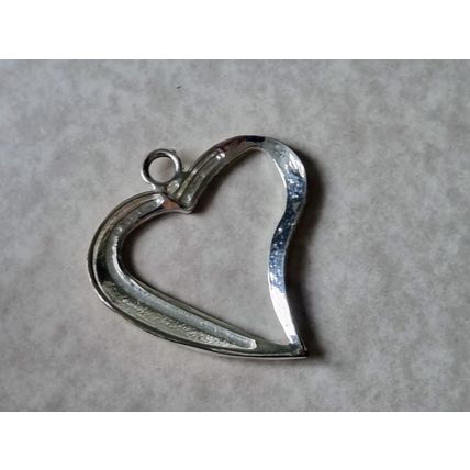 Large Stylised Heart Pendant, Chunky Silver Tone Necklace Charm, Jewellery