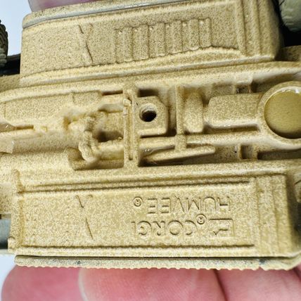 Corgi 1:64 HUMVEE Medical Battalion 3rd Infantry Division Diecast Soldiers Lot