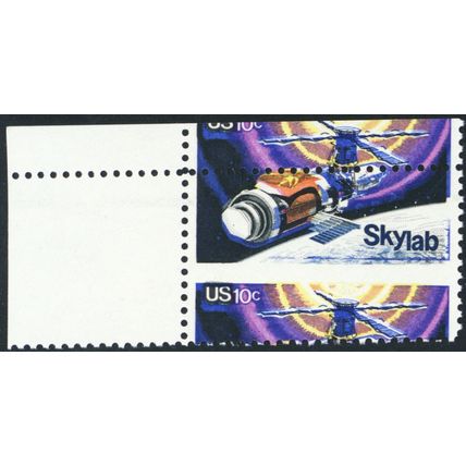 1529, MNH 10¢ Massive Perforation Shift Error - Skylab - Stuart Katz