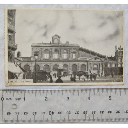 vintage postcard Lille, France, Le Gare