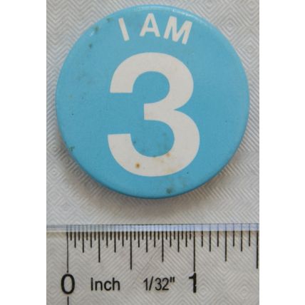 I am 3 Badge - blue