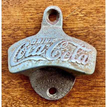 Coca-Cola Wall Mount Bottle Opener STARR X PAT 1925 Brown Co. #29 on back
