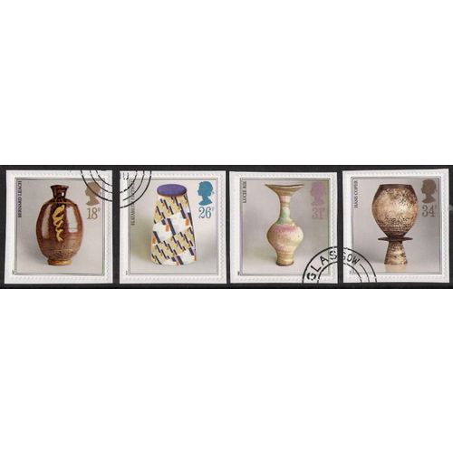 Great Britain SG 1371/4: Studio Pottery.