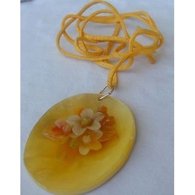 Yellow flowers mother of pearl