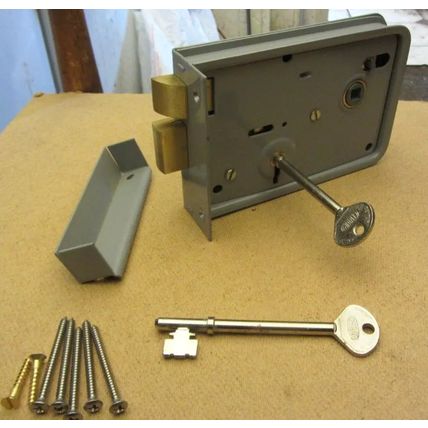 Vintage Door Lock 2 Lever Has 2 original Keys & Keeper RIGHT HANDED DOORS ONLY
