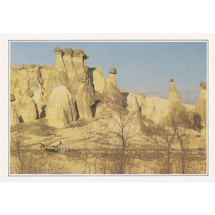 Capadocia Chimneys Turkey Postcard unused VGC