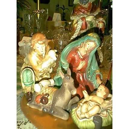 GORGEOUS NEW 9 PIECE NATIVITY PORCELAIN JOSEPH MARY JESUS KINGS ANIMALS MANGER