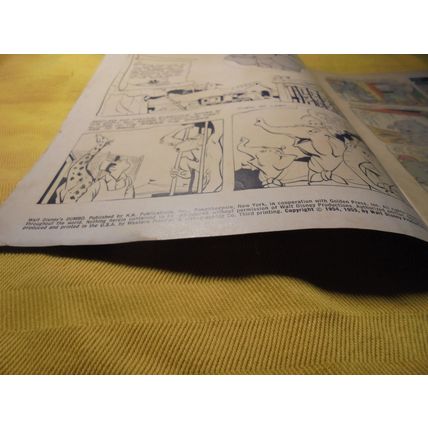 MOVIE COMICS: DUMBO# 1 * Oct. 1963 * GD/VG * Gold Key Comics! $7.00 obo!!