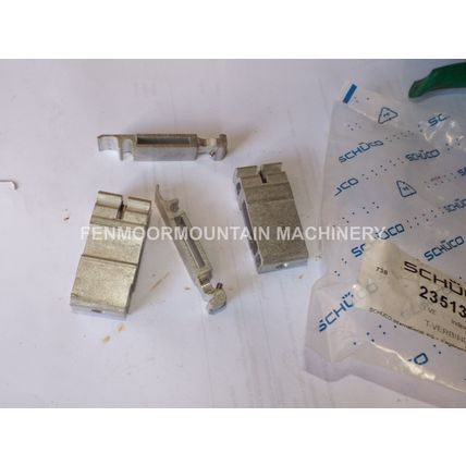 Schuco 235136 Tee cleat assembly architectural systems