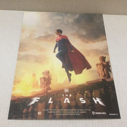 DC The Flash Movie Supergirl Sasha Calle Oversized 6.5'' x 5'' Holo Card