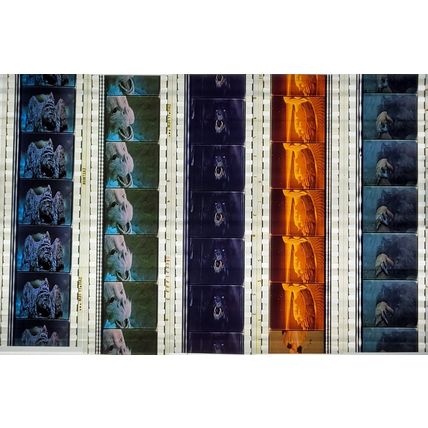 NEVER ENDING STORY. Pk MULTI VNR - A005e . - 5 STRIPS OF 5 - 35MM FILM CELLS