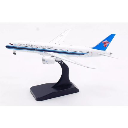 B787-8 DREAMLINER CHINA SOUTHERN AIRLINES -AVIATION 400 AV4237 1/400-PRE ORDER
