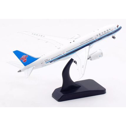 B787-8 DREAMLINER CHINA SOUTHERN AIRLINES -AVIATION 400 AV4237 1/400-PRE ORDER