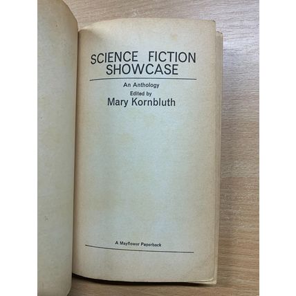 1968 "SCIENCE FICTION SHOWCASE" MARY KORNBLUTH VINTAGE PAPERBACK BOOK (P3)