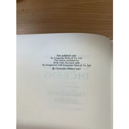 1968 "THE MAKING OF CHARLES DICKENS" CHRISTOPHER HIBBERT HARDBACK BOOK (P4)